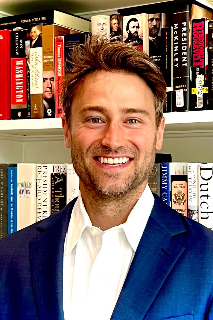 Dr. Todd Belt